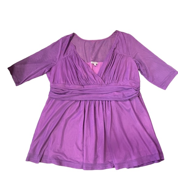 KIYONNA PLUS SIZE 3 PURPLE/MAUVE TOP W/ sheer accents & 3/4 length sleeves - Picture 4 of 13